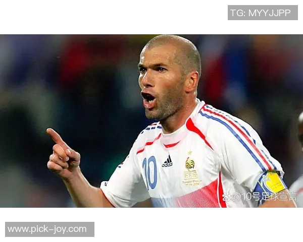 独一无二的足球巨星是谁 他是怎样塑造历史的传奇之路 独一无二的足球巨星是谁 他是怎样塑造历史的传奇之路